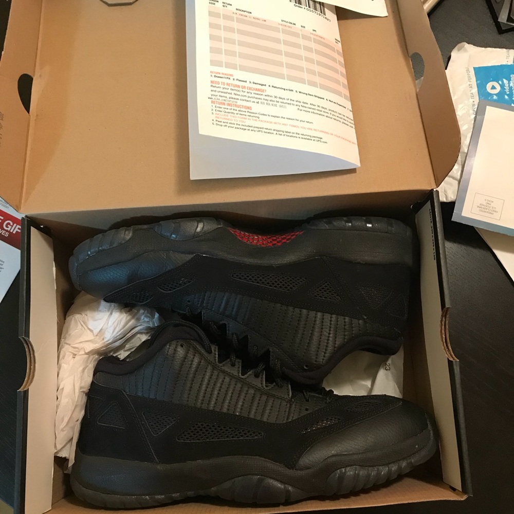 Nike Air Jordan Retro XI Low IE size 11